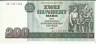 GERMANY DDR 200 MARKS 1985 P 32. UNC CONDITION. 9GX 30DES