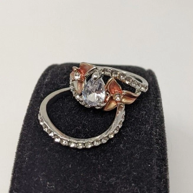 Women s Costume Jewelry Wedding Band Set Size 8 Silver Bronze