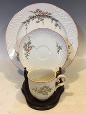 Villeroy & Boch Trio Dessert Plate Demitasse Cup & Saucer By Danbury Mint