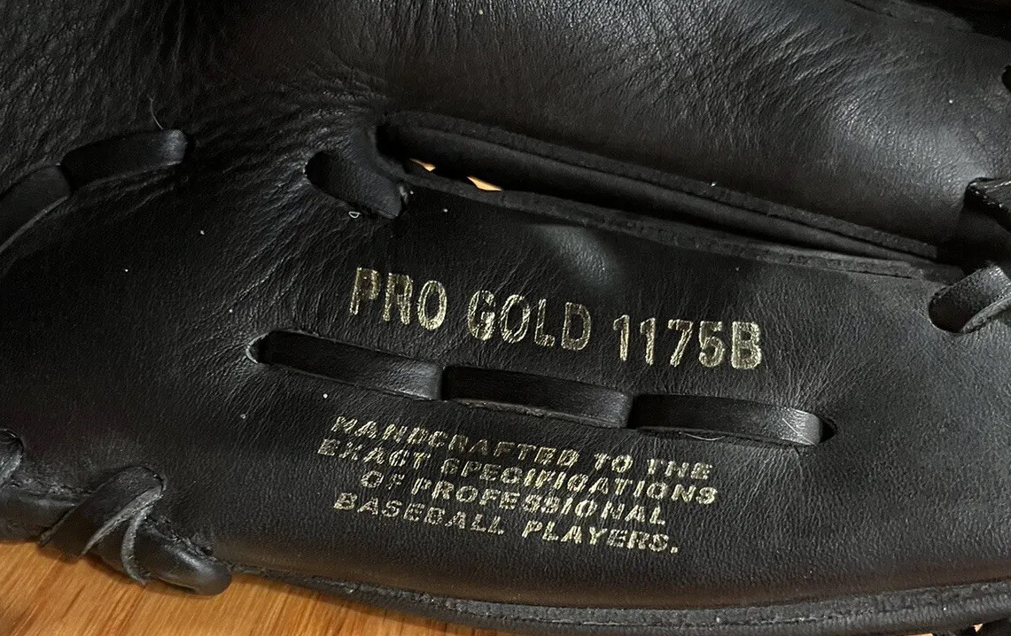 Nike Pro Gold 1175B Baseball glove 11.75 Inches DRI FIT Right Handed