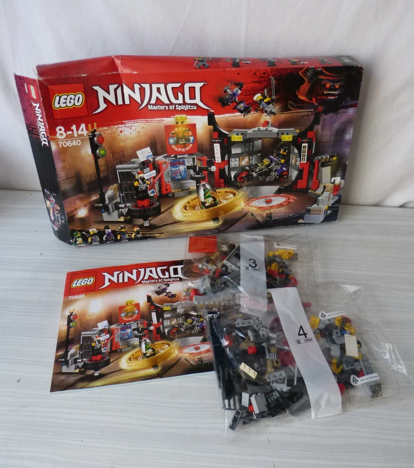 LEGO Ninjago 70640 S.O.G. Headquarters, photo 1 sur 5