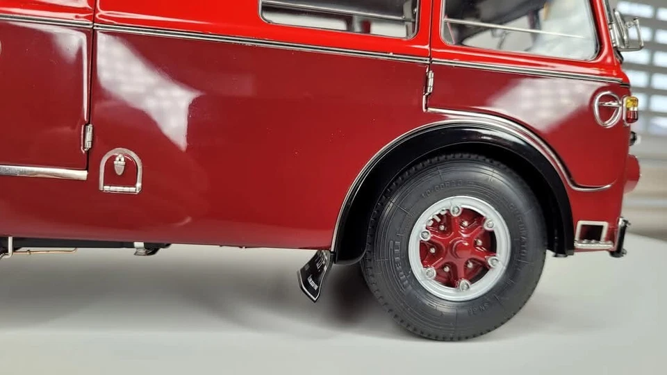 ¡LEER! Soportes de soporte chasis transportador Fiat Bartoletti 642 1:18 CMC M084 M097 Foto 4 de 4