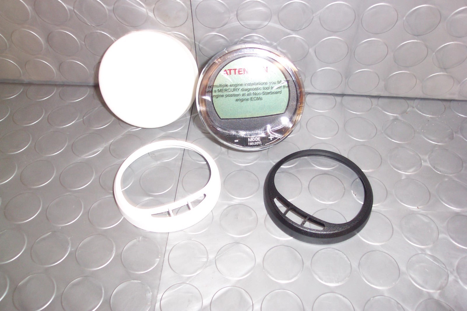 Mercury MercMonitor NMEA2000 LEVEL 1 With CAN Harness and adapter 79