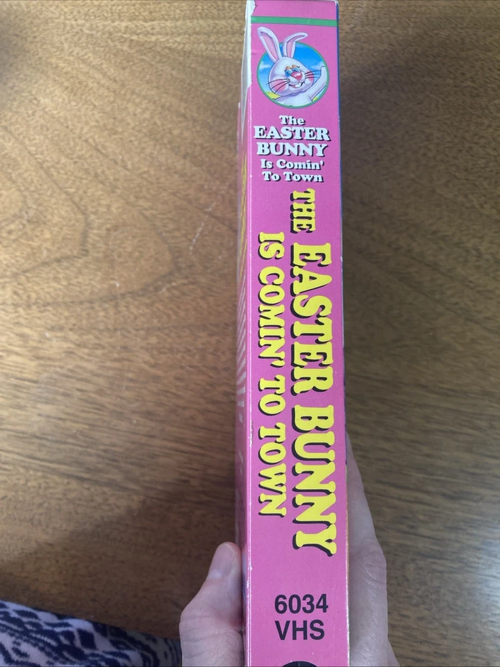 The Easter Bunny Is Comin To Town VHS 1991 UNTESTED - Image 2 of 4