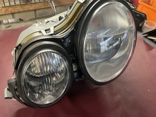 Mercedes Benz W210 Scheinwerfer Vorne Links Hella 1D9 007 380-05