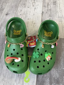 CROCS Lucky Charms Green Mens Size 10 with tons of Jibbitz BRAND NEW CROCS Lucky Charms Green Classic Clog Men 5 Women 7 with  main image 4