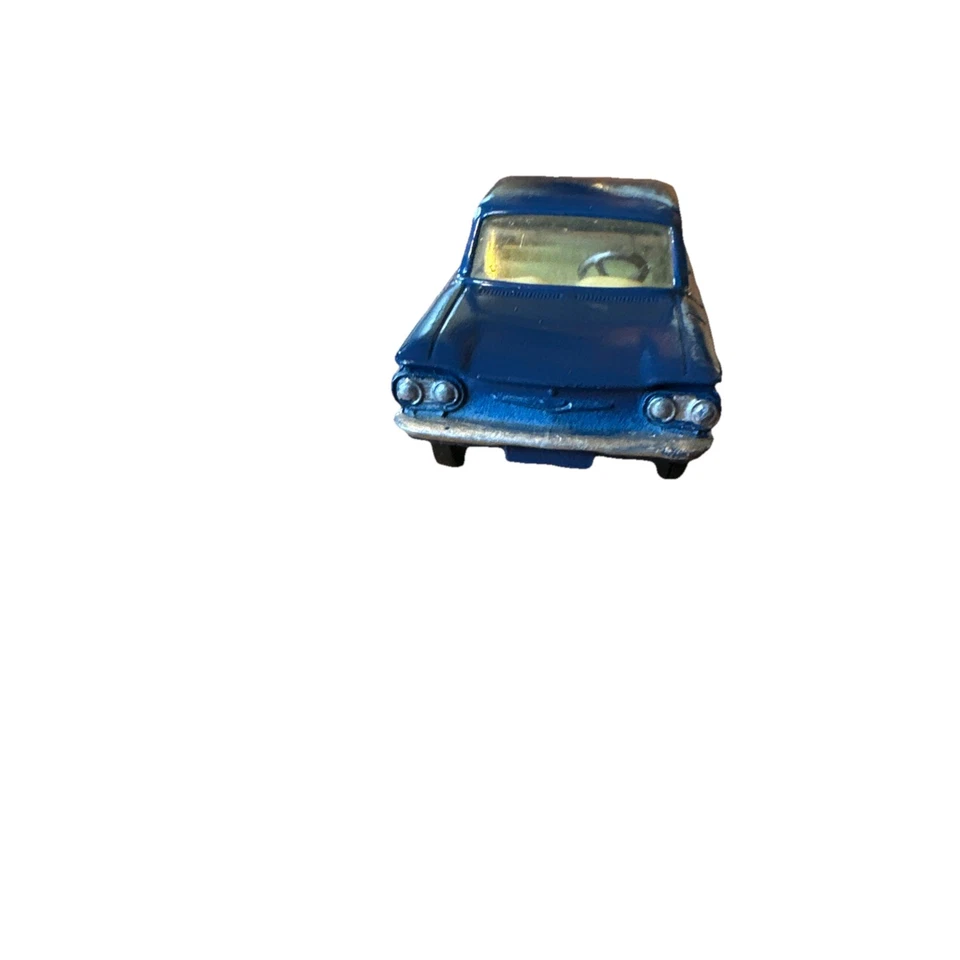 МОДЕЛЬ АВТОМОБИЛЯ CORGI CHEVROLET CORVAIR. - Изображение 3 из 4