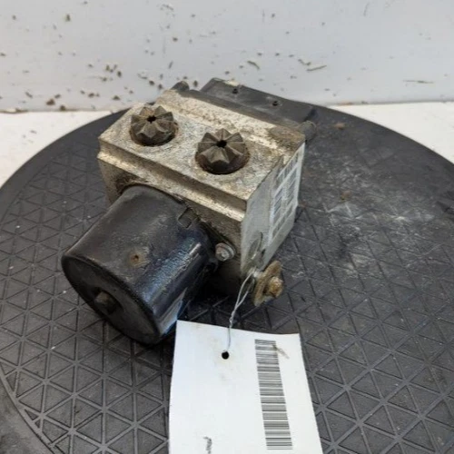 2008-2010 Ford Truck F-450/550 ABS Pump Anti-Lock Brake Control Assembly OEM - Image 2 of 4