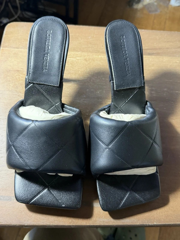Bottega Veneta Black Padded Leather Mule Heels EU 39 No Box