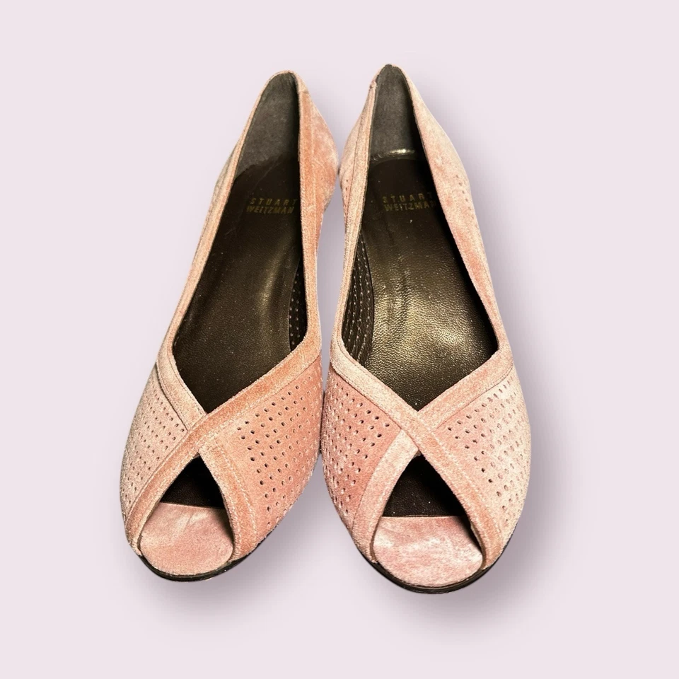 Tacones de gamuza perforados Stuart Weitzman en rosa rosa para mujer talla 7,5 Foto 4 de 4