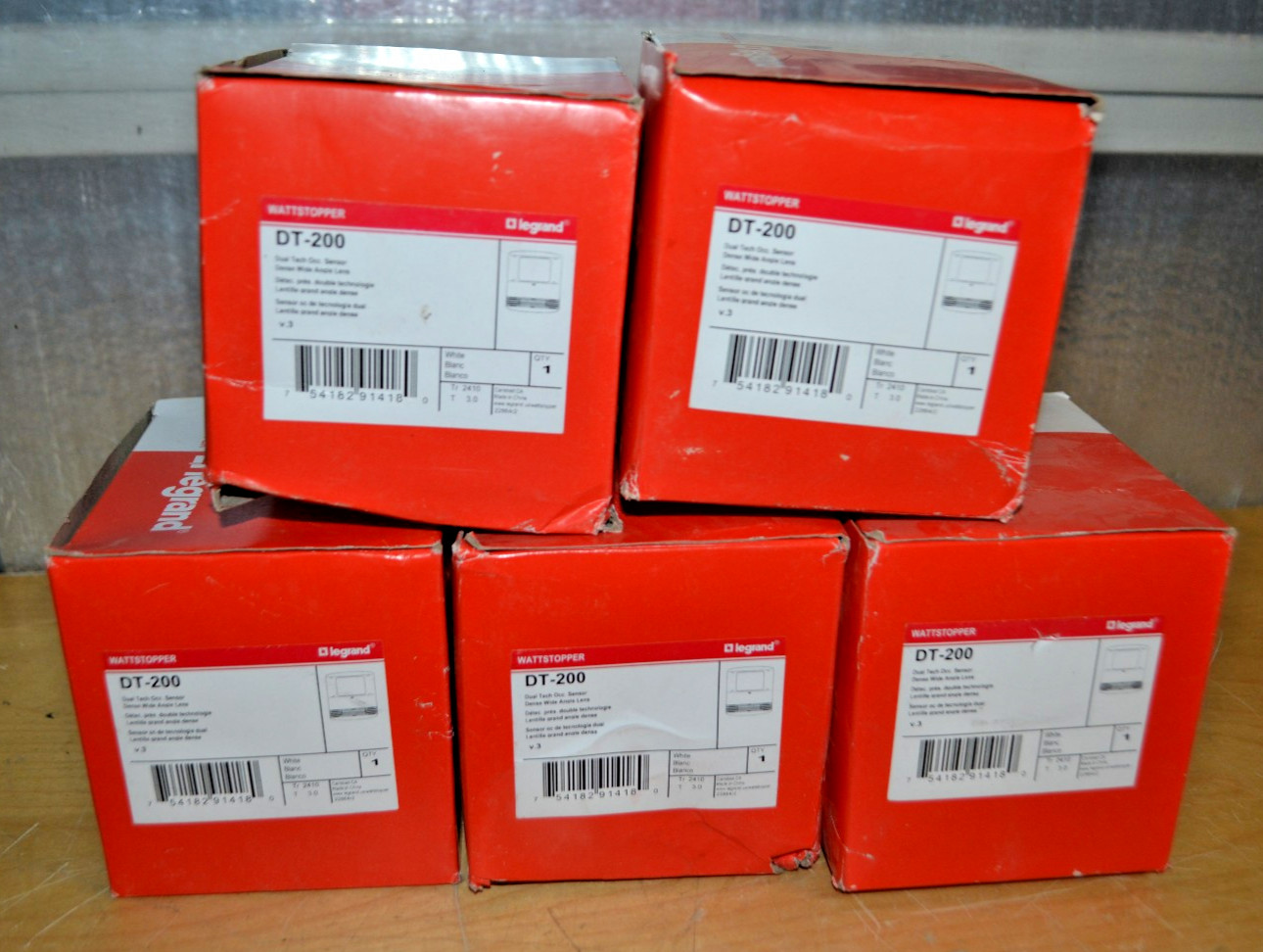 Lot Of 5 Wattstopper DT-200 Dual Technology Occupancy Sensor Wall/Ceiling Mount