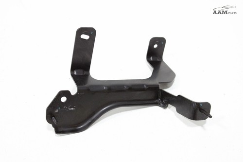 2020-2023 CADILLAC CT4 2.0L RADIATOR COOLANT RESERVOIR TANK BRACKET MOUNT OEM