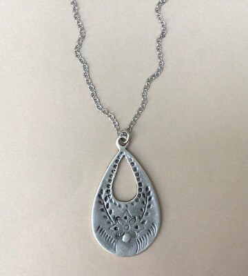 ARTISAN HANDMADE SUNDANCE CHARM NECKLACE HANDCRAFTED FLORAL SILVER JEWELRY