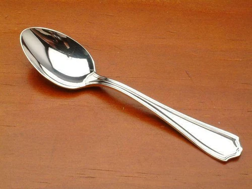 Hepplewhite by Reed & Barton Sterling Oval Soup or Dinner Spoon 7.25"