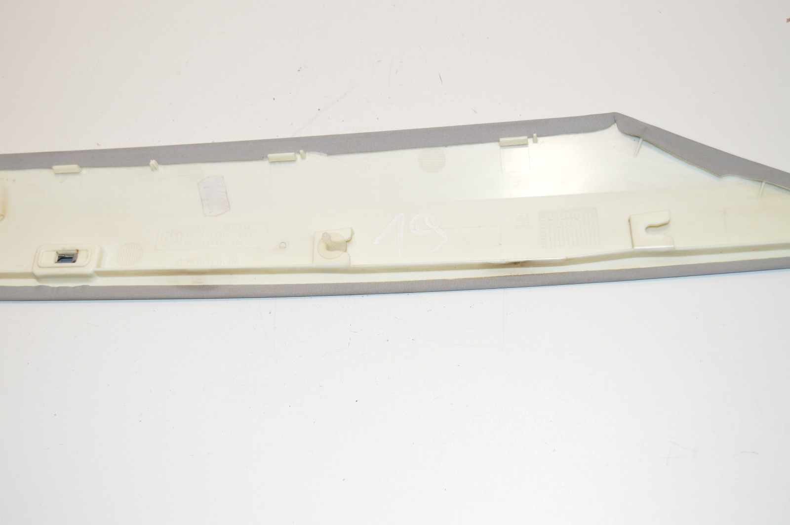 BMW 7 Series E65 C Pillar Cover Trim Right Side 7007636 for sale