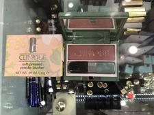 CLINIQUE SOFT PRESSED POWDER BLUSHER 20 MOCHA PINK 0.27oz