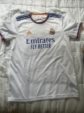 Real Madrid 21-22 Kit