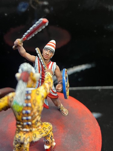 54MM AZTEC JAGUAR KNIGHT BATTLE ON DIAS FROM THE AMBER STUDIOS RUSSIA SUPER a - Foto 3 di 8