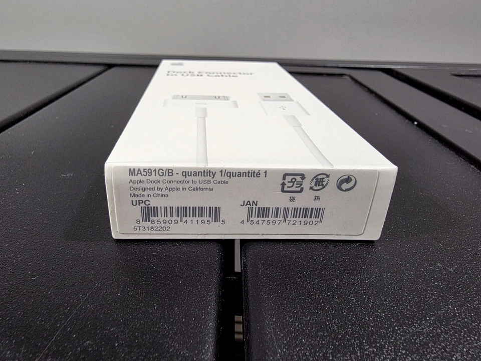 SEALED Apple Dock Connector to USB Charger MA591G/B Comp w/ iPod iPad iPhone - Image 3 of 4