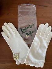 Vintage NEW Finale Ivory Stretch Nylon Formal Gloves Faux Leather Look 6 - 7