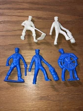 Vintage Tim-Mee Toys Processed Plastic 65mm U.S. Navy Sailors Soldiers Lot of 5