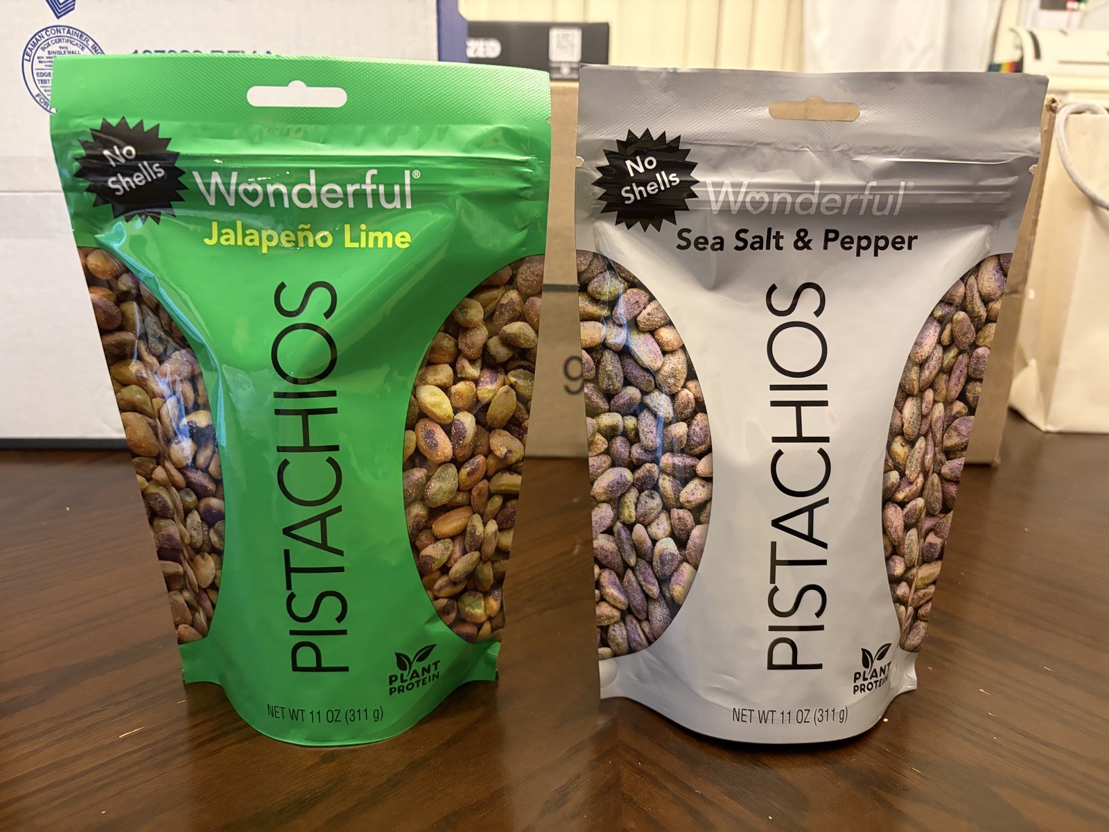 Wonderful Pistachios No Shell Sea Salt  Pepper & jalapeño lime 11oz Lot 2