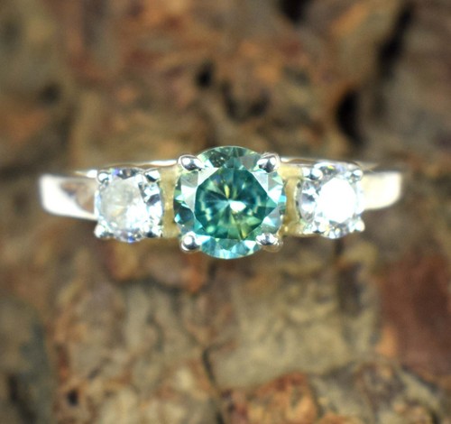 Green Round Cut Diamond Solitaire 1.02 Carat Certified New Design 3 Pcs Ring