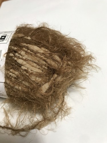 Moda Dea Eden Yarn EARTH Beige Color 5330 Eyelash 1 skein 50g Nylon Made Italy - Picture 7 of 7