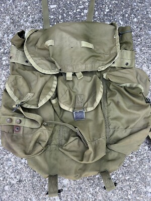 Vintage 1980s US Army Military Combat Field Pack Alice