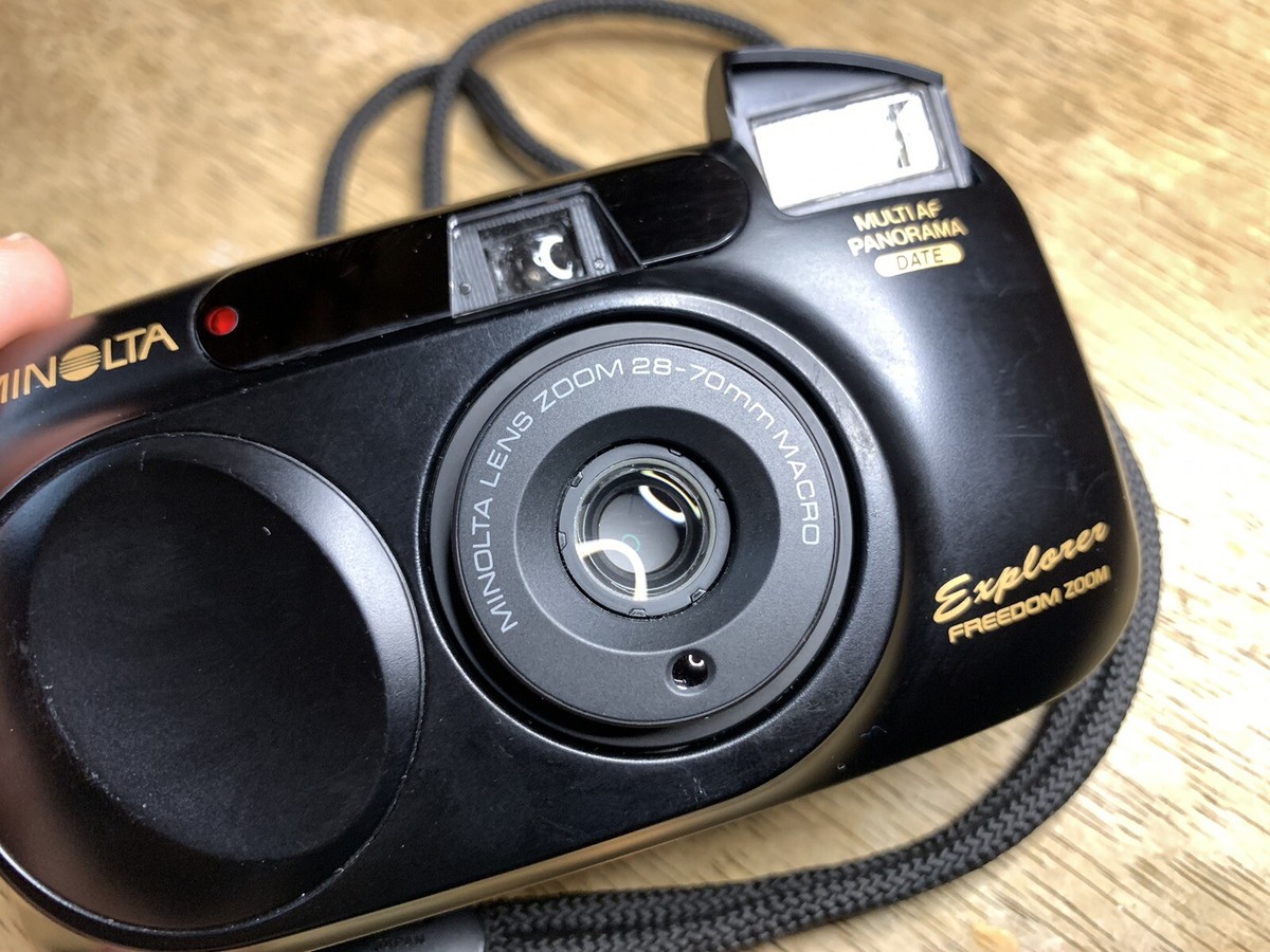 MINOLTA フィルムカメラ Minolta Explorer Freedom Zoom Multi AF 35mm Panorama Film Camera