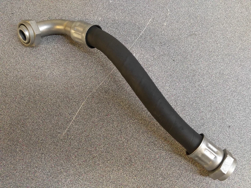 NICE USED ORIGINAL GENUINE PORSCHE 911 OIL LINE 91110772800 3 - Image 3 of 3