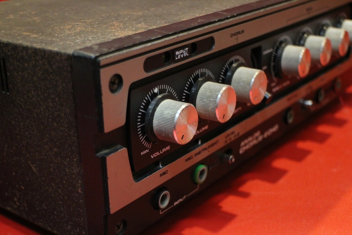 Vintage USED Roland DC-30 Chorus Echo Delay Effect Unit U2098