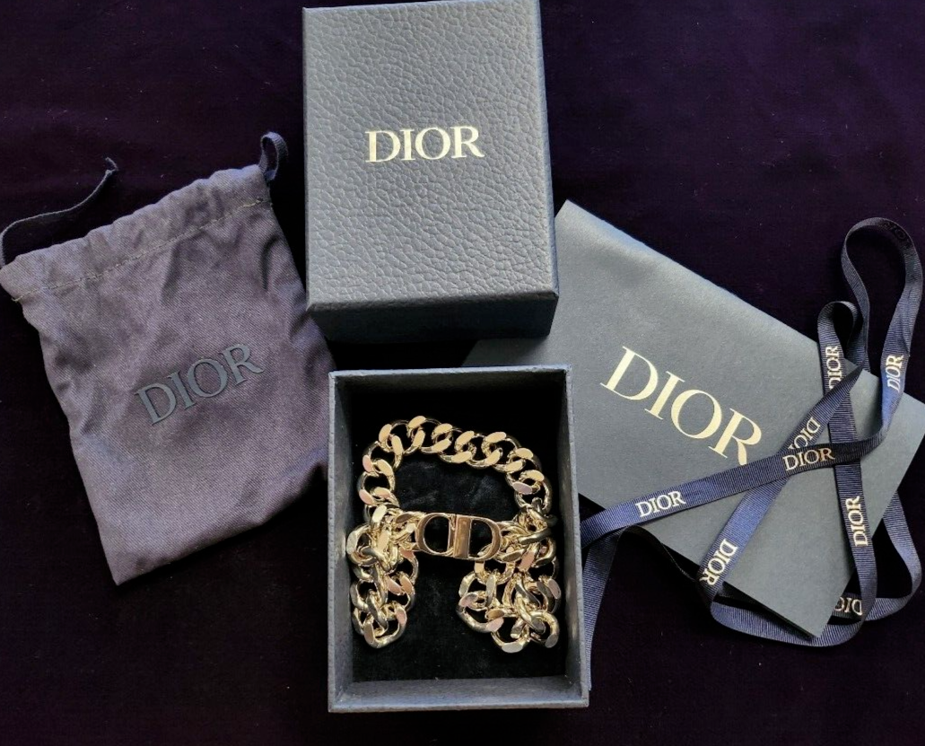 Christian Dior CD ICON Chain Link Necklace w/Box & Paperwork Christian Dior CD ICON Chain Link Necklace w/Box & Paperwork