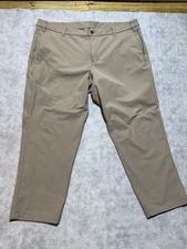 Lululemon Commission Pants Mens 42x30 Gray Performance Tech Golf Chino-412