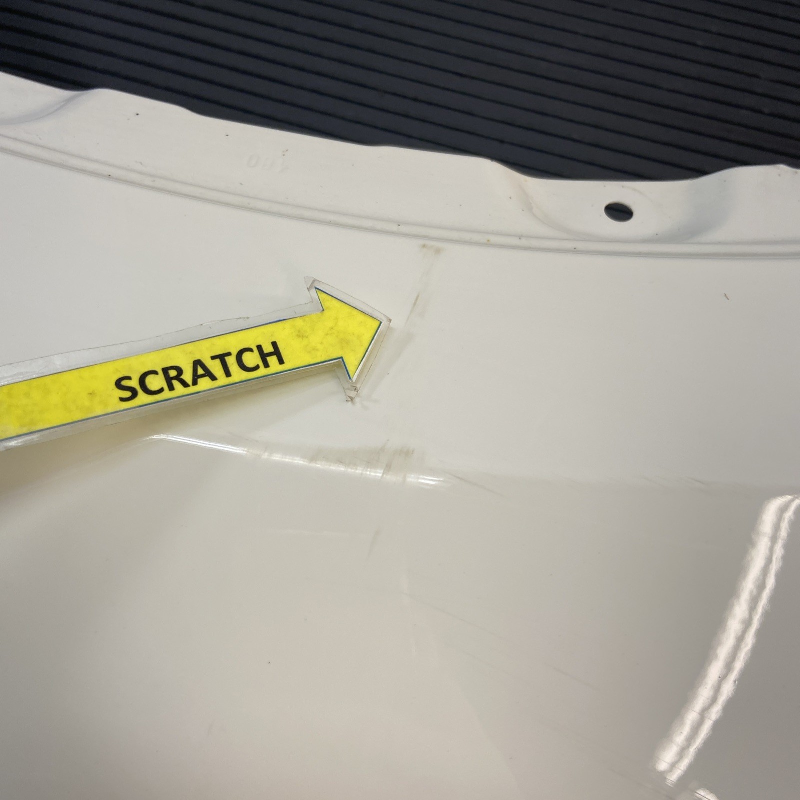 2017-2024 Maserati Levante M161 Front Left Fender Panel White VR.286 OEM *NOTE*