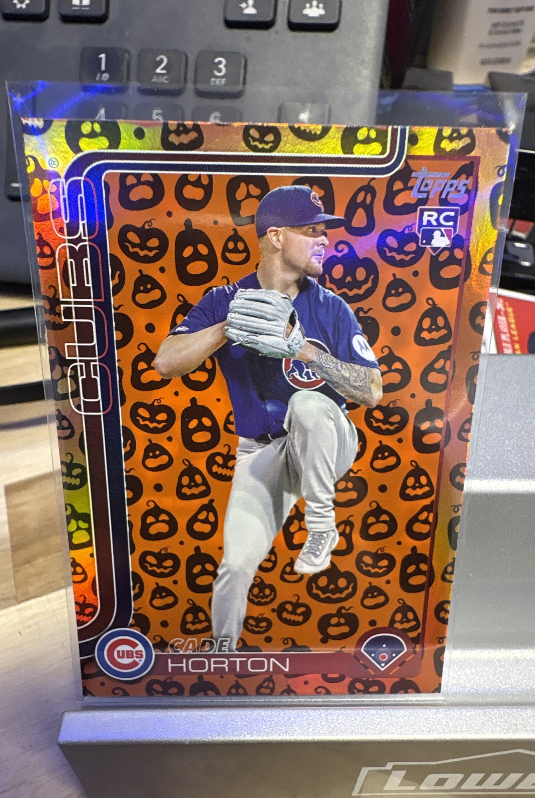 2025 Topps Update Series - Cade Horton #US140 Jack-O'-Lantern Foil (RC)