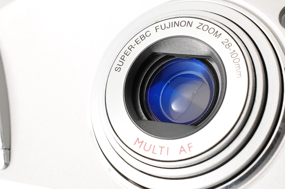 [近乎完好]富士 Silvi 1000 银傻瓜胶片相机 来自日本 — 第 3/4 张图片