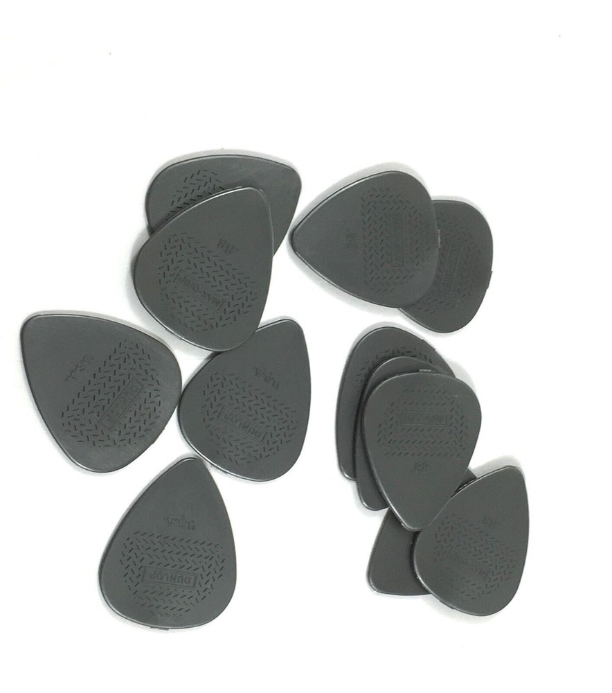 Dunlop Guitar Picks 12 Pack Nylon Max-Grip .73mm Standard Shape