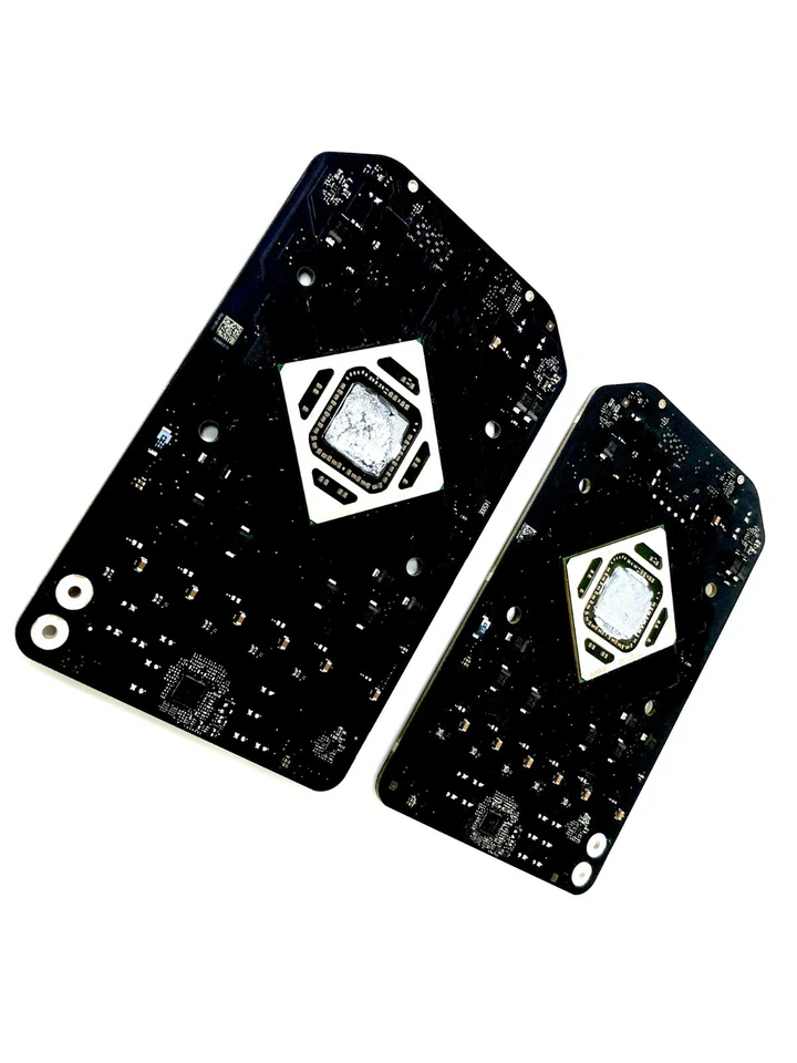 Matched Pair of AMD FirePro D300 2GB Video Card A & B For Mac Pro A1481 - Image 3 of 4