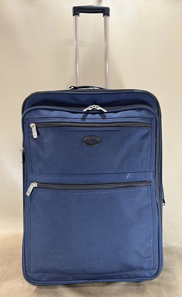 Kirkland hotsell luggage 26