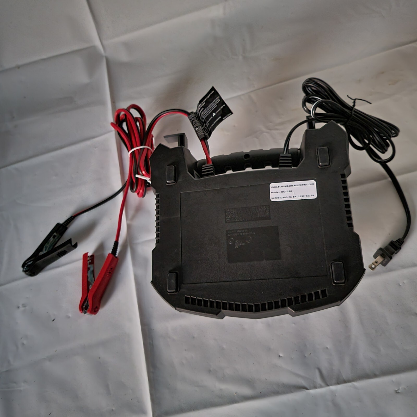 Schumacher SC1280 Battery Charger Maintainer 15 Amp/3 Amp 6V/12V Fully