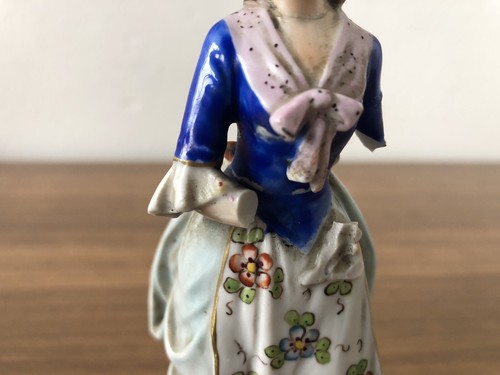 Antica Statuina Capodimonte Giovincella In Porcellana Italiana D’epoca - Foto 7 di 14