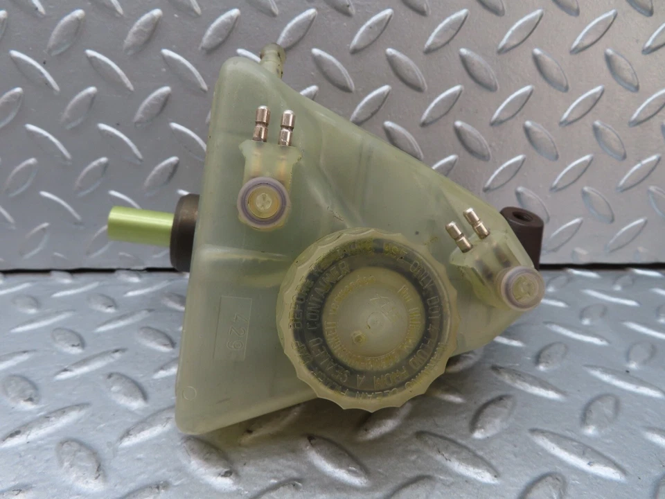 ♂17660♂ Mercedes-Benz W116 450SEL cilindro maestro freno con tanque Foto 2 de 4