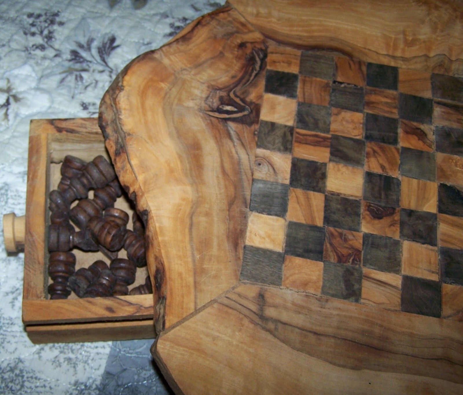 Picture 4 of 9