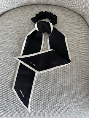 CHANEL スカーフ Scarves — Mode | CHANEL