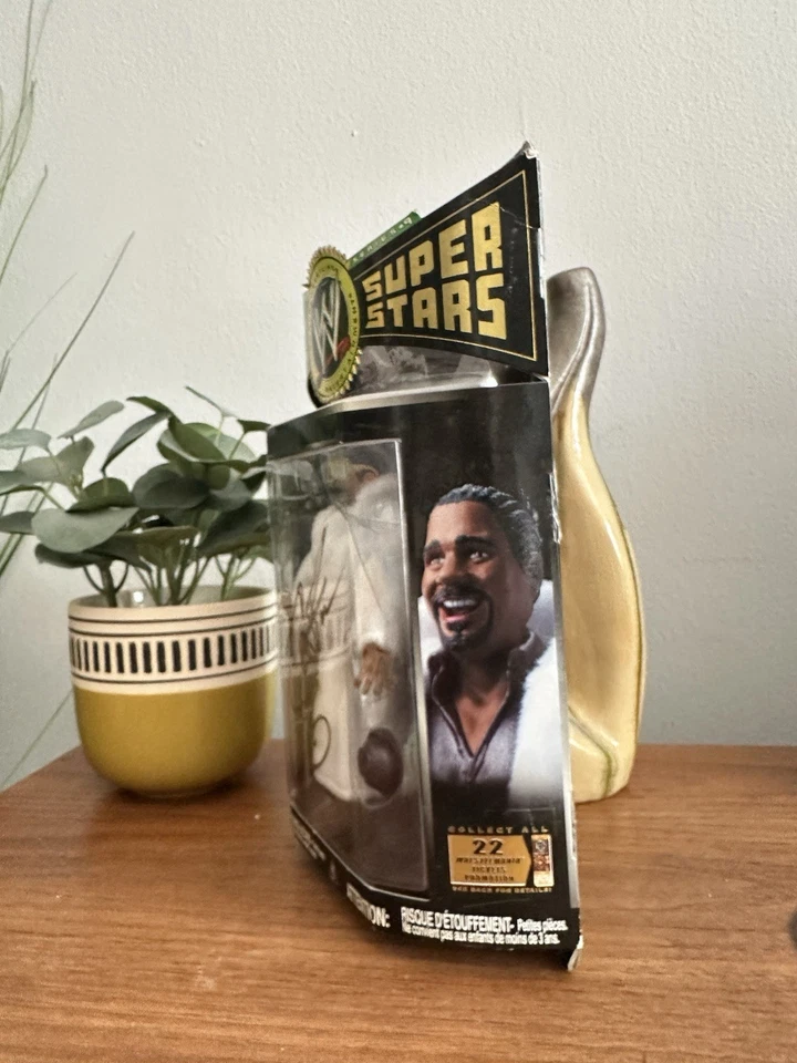 WWE The Godfather Jakks Classic Superstars Signed Gold Autograph Figure - Image 3 of 4