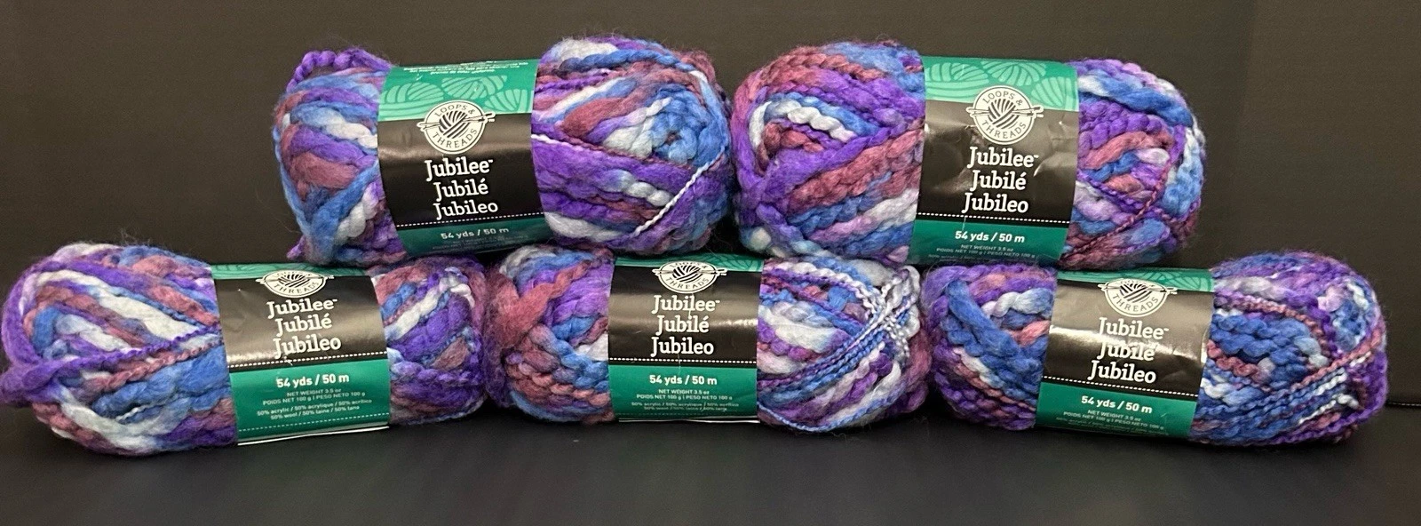 Loops & Threads Jubilee Yarn 5 Skeins Royal Wool Blend Chunky 54 Yards Per Skein - product detail image 1