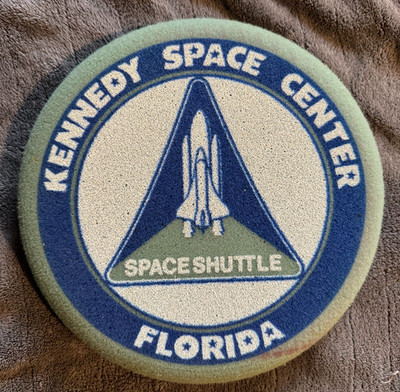 Vintage Kennedy Space Center Shuttle Florida 9'' Green Foam Throwing Disc Frisbee