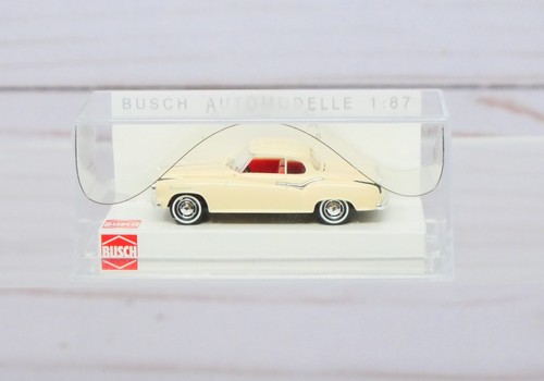 Busch 43100, 1957 Borgward Isabella cupé, crema, escala 1/87 HO | Zustand: New