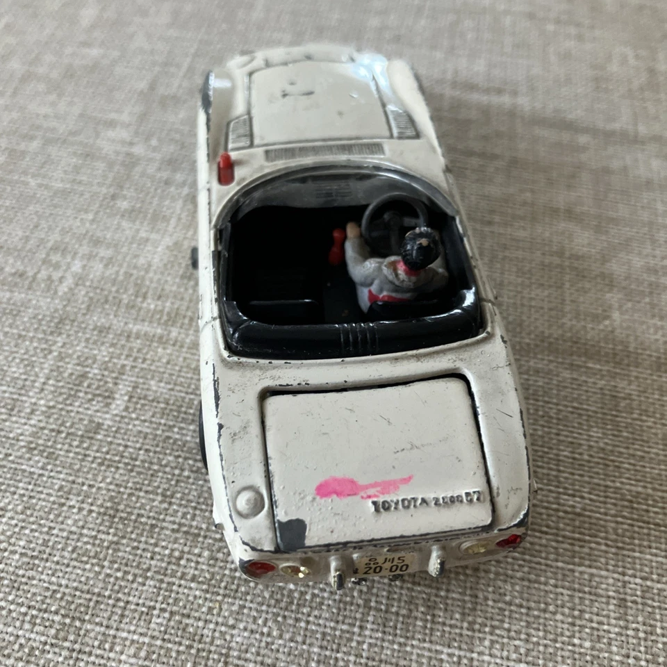 Corgi Toys 336 Toyota 2000 GT james bond 007 Modellino Versione Anni 60 - Immagine 3 di 4